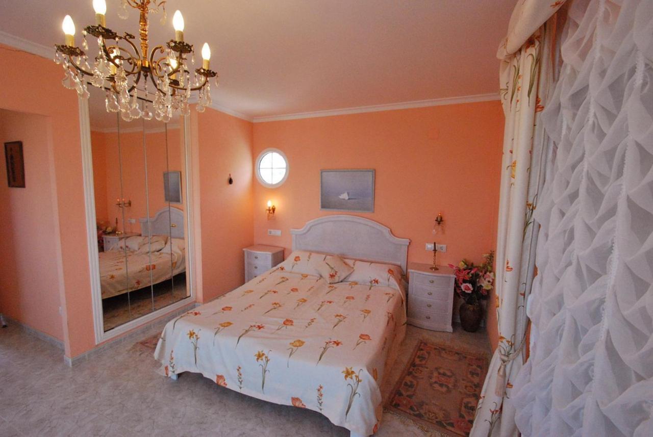 Villa Bugamvilla - Deniasol Exteriér fotografie